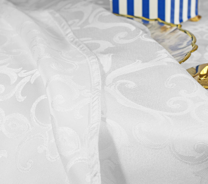 108" Seamless Round Versailles Chopin Damask Jacquard Polyester Tablecloth - White (1pc)