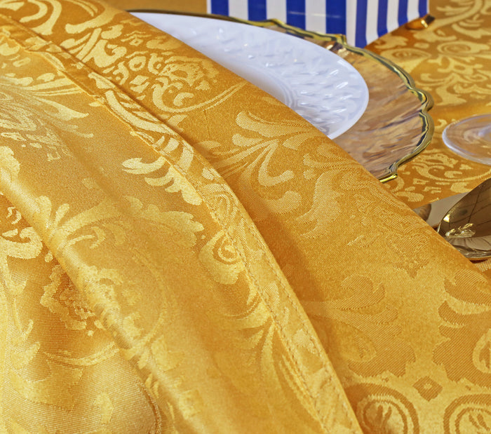 120" Seamless Round Floral Damask Jacquard Polyester Tablecloth - Gold (1pc)