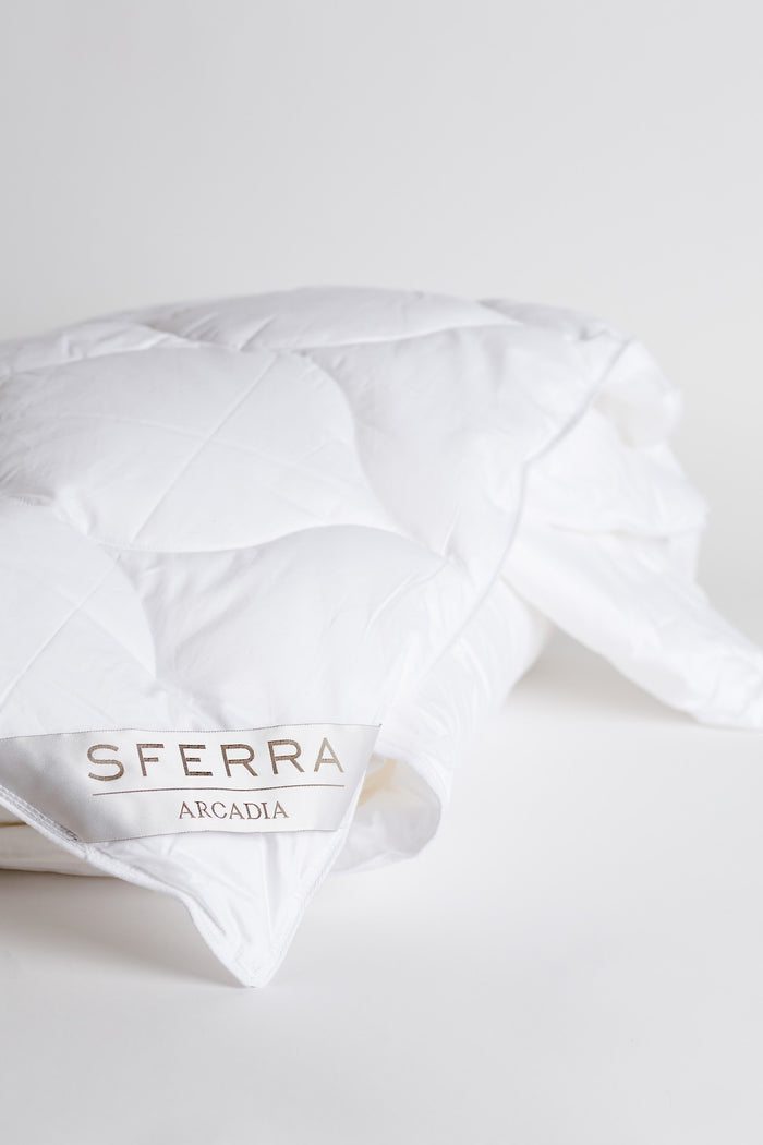 Arcadia Lightweight Blanket